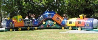 Chuggy_Choo_Choo_Train_Tunnel_with_Slide_1_1.JPG