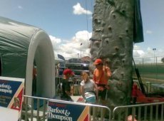 ROCKUP_sponsored_rock_wall_event_2_1.jpg